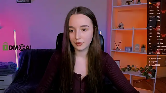 Snapshot of leslie_bird chatting on November 24, 2025, 2:28 pm leslie bird online show from November 24, 2025, 2:28 pm