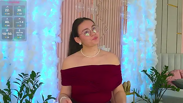 GabiBatista online show from April 9, 2026, 5:09 am