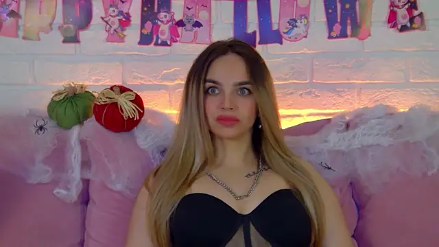 Snapshot of AnitaVenture chatting on October 25, 2025, 4:33 am AnitaVenture online show from October 25, 2025, 4:33 am