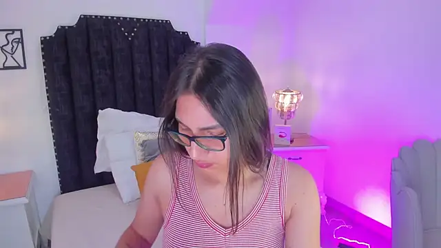 cherrylady 02 online show from December 20, 2025, 12:52 pm