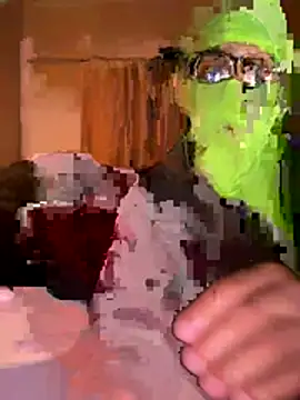 Snapshot of ThrowedWorldWide chatting on November 10, 2025, 1:54 am ThrowedWorldWide online show from November 10, 2025, 1:54 am