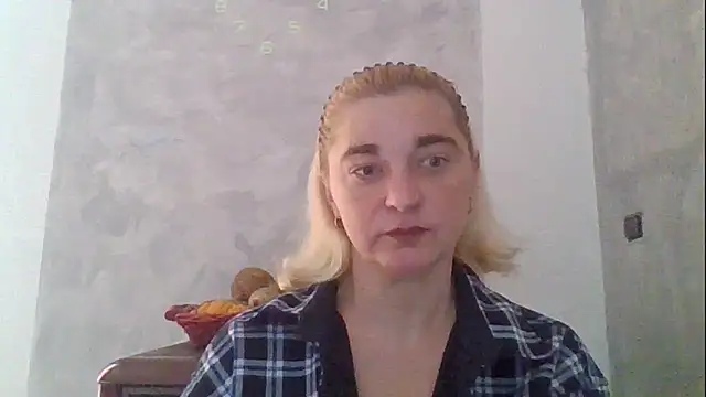 GoldenAngelMilf online show from February 3, 2026, 12:21 pm