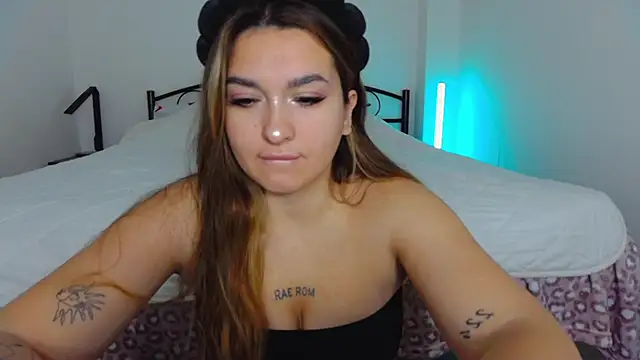 YourEmily xx online show from October 20, 2025, 6:48 am