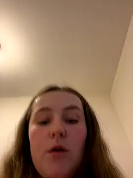 AthenaClary69x online show from October 8, 2025, 1:34 pm