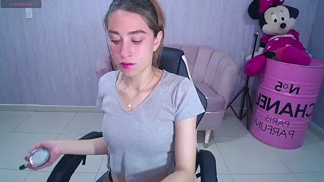 beba fox a online show from November 9, 2025, 12:20 pm