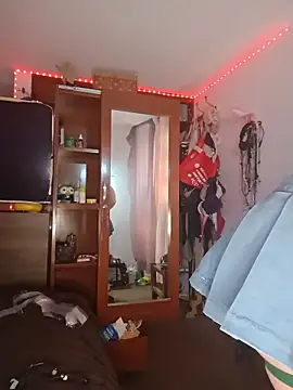 pinklajokr online show from March 25, 2026, 7:24 pm