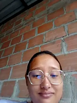 young dairy01 online show from November 28, 2025, 11:43 am