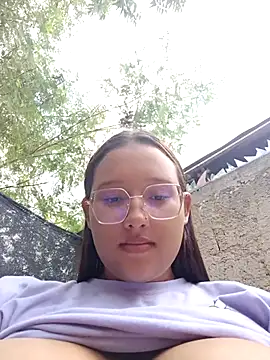 young dairy01 online show from November 14, 2025, 12:20 pm