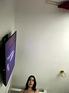 Snapshot of Romina6 chatting on November 10, 2025, 8:52 am Romina6 online show from November 10, 2025, 8:52 am