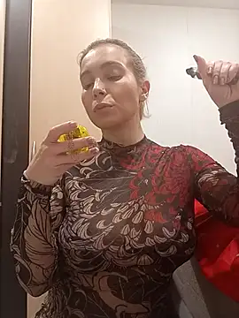 Snapshot of Conny_Shellie chatting on December 14, 2025, 9:09 pm Conny Shellie online show from December 14, 2025, 9:09 pm