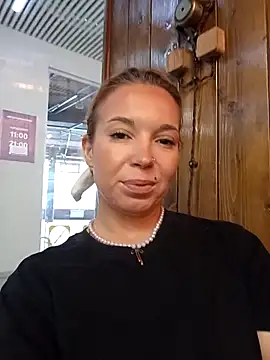 Conny Shellie online show from February 25, 2026, 8:58 am