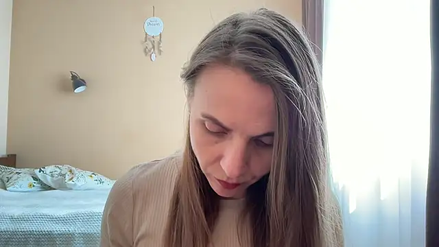 AnnieLove7722 online show from May 22, 2026, 10:13 am