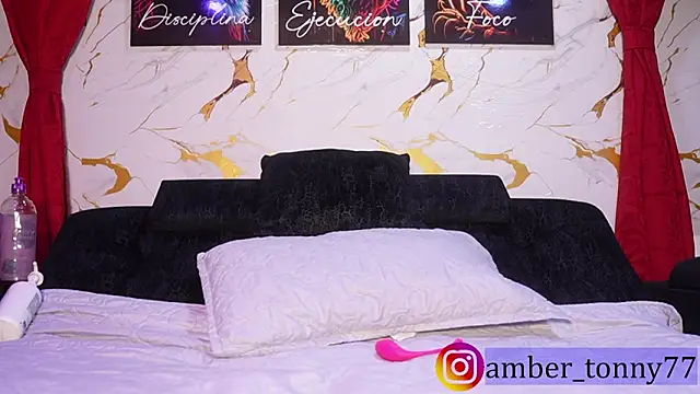 Snapshot of amber_tonny77 chatting on December 18, 2025, 9:36 am amber tonny77 online show from December 18, 2025, 9:36 am