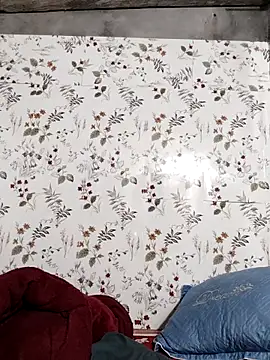 zhen-zo online show from March 18, 2026, 12:03 am