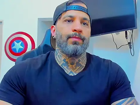 JoshRigby online show from December 2, 2025, 8:21 pm