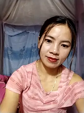 Snapshot of lmc-zz chatting on April 16, 2026, 1:56 pm lmc-zz online show from April 16, 2026, 1:56 pm