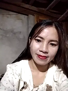 Snapshot of lmc-zz chatting on April 10, 2026, 12:56 pm lmc-zz online show from April 10, 2026, 12:56 pm