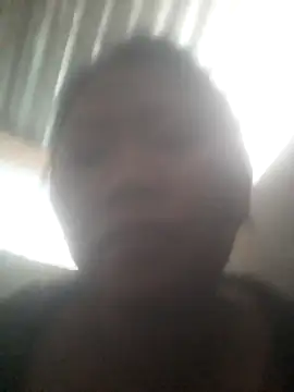 bree-zz online show from November 16, 2025, 6:29 am