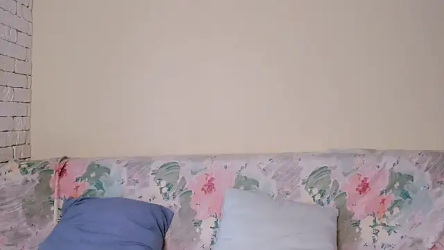 LilMary  online show from March 25, 2026, 7:19 am