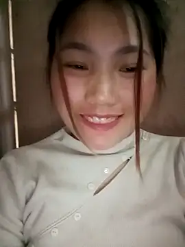 min-xinh online show from February 3, 2026, 9:03 am