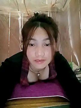 Snapshot of min-xinh chatting on October 12, 2025, 6:37 am min-xinh online show from October 12, 2025, 6:37 am