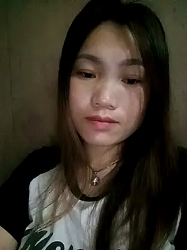 Snapshot of min-xinh chatting on October 15, 2025, 8:28 pm min-xinh online show from October 15, 2025, 8:28 pm