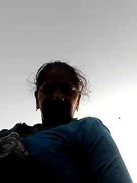 Snapshot of Rs_sonam chatting on March 1, 2026, 11:43 am Rs sonam online show from March 1, 2026, 11:43 am