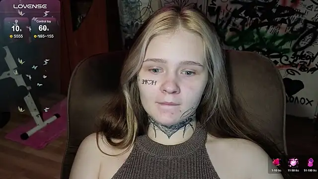 Snapshot of Liaaa_Li chatting on November 8, 2025, 6:00 pm Liaaa Li online show from November 8, 2025, 6:00 pm