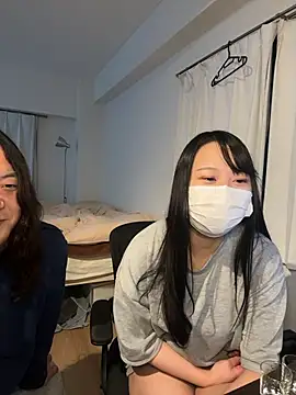 EAFfacedown online show from November 5, 2025, 11:13 am