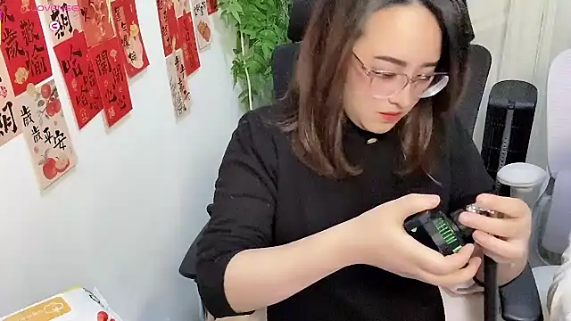 NEWONETO online show from March 18, 2026, 1:35 pm