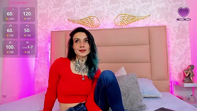 Snapshot of leblanc_eva chatting on October 6, 2025, 8:42 pm leblanc eva online show from October 6, 2025, 8:42 pm