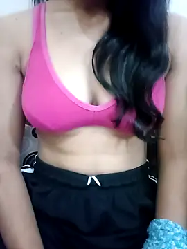 Meenu rani6 online show from December 19, 2025, 3:36 pm