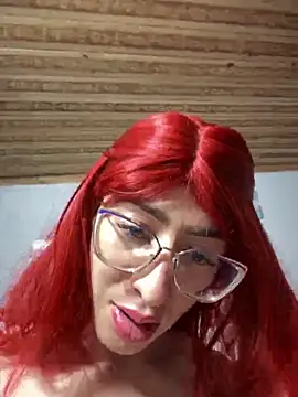 Snapshot of NICOLLE__12 chatting on November 7, 2025, 3:16 pm NICOLLE 12 online show from November 7, 2025, 3:16 pm