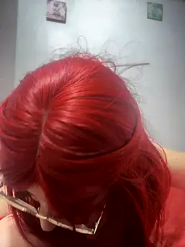 Snapshot of NICOLLE__12 chatting on October 25, 2025, 7:47 pm NICOLLE 12 online show from October 25, 2025, 7:47 pm