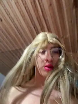 NICOLLE  12 online show from January 18, 2026, 9:18 pm