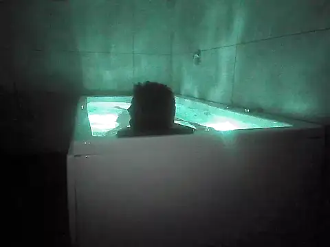 Snapshot of Horny_MALLU_6 chatting on January 6, 2025, 8:28 pm Horny MALLU 6 online show from January 6, 2025, 8:28 pm