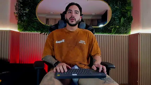 Snapshot of Dante_Dimarco chatting on December 16, 2025, 11:09 pm Dante Dimarco online show from December 16, 2025, 11:09 pm