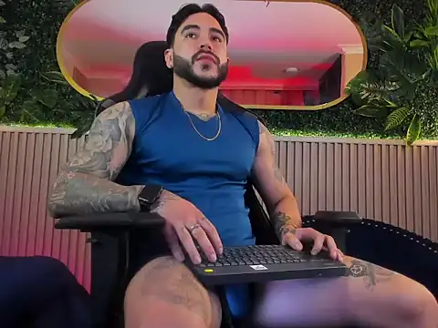 Snapshot of Dante_Dimarco chatting on November 12, 2025, 12:04 am Dante Dimarco online show from November 12, 2025, 12:04 am