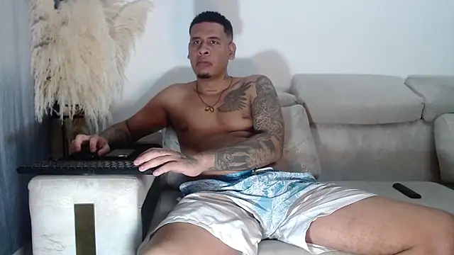 Adrew fox online show from October 29, 2025, 3:49 am