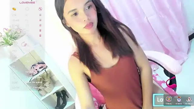 jeanalove online show from November 18, 2025, 6:22 pm