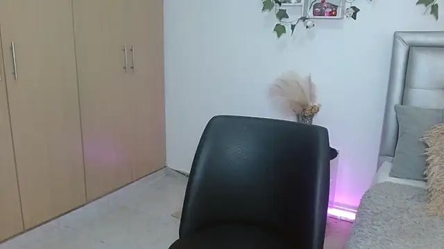 mia star 2 online show from April 20, 2026, 10:51 am