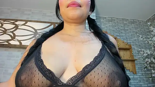 Alisonn Doll online show from February 9, 2026, 7:45 pm