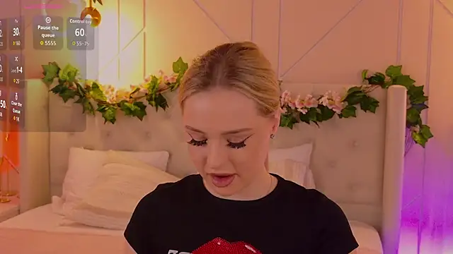 EllyLinn online show from April 2, 2026, 5:08 pm