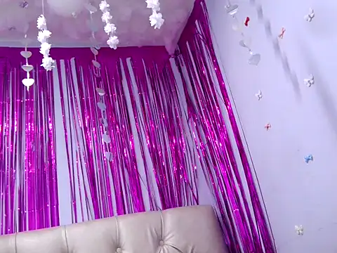 Cherrythx online show from November 4, 2025, 12:31 pm