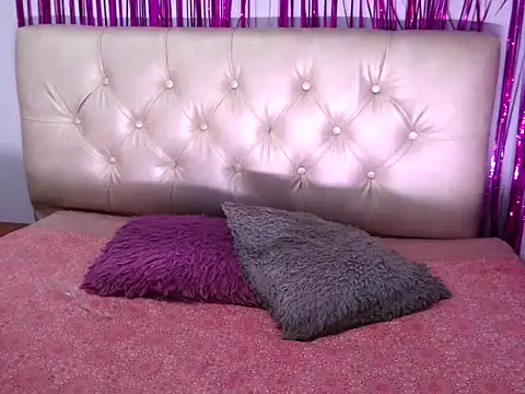 Cherrythx online show from October 16, 2025, 2:47 pm