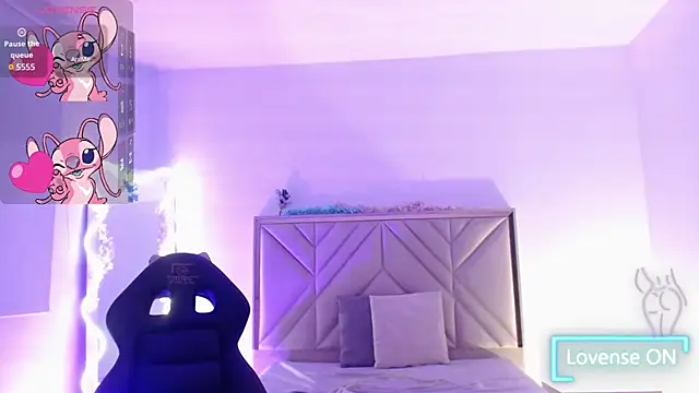 Snapshot of Ixchel_tay chatting on December 3, 2025, 3:40 am Ixchel tay online show from December 3, 2025, 3:40 am