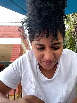 jesicamonroe44 online show from November 1, 2025, 5:51 pm