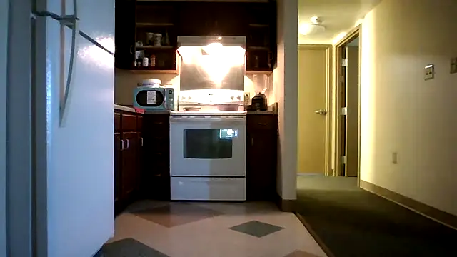 bellacagyal online show from October 16, 2025, 7:44 pm