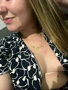 alegata27 online show from January 18, 2026, 3:32 am