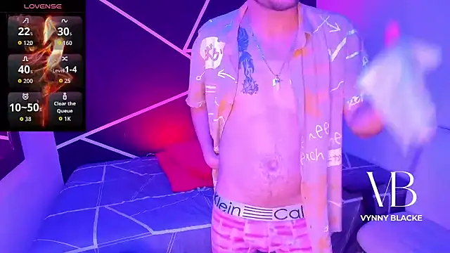 Snapshot of VynnyBlacke_ chatting on November 29, 2025, 10:48 am VynnyBlacke online show from November 29, 2025, 10:48 am